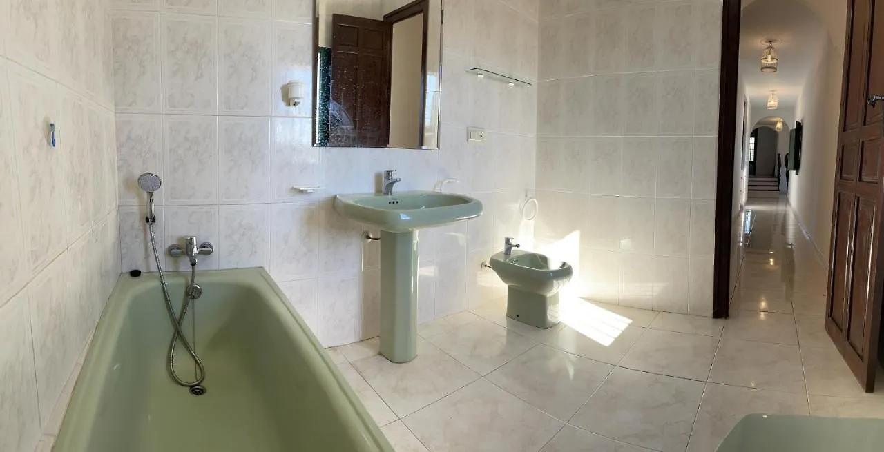 Casa Rural Finca De Las Encarnaciones Bajas Villanueva de San Juan 0*,  Španělsko
